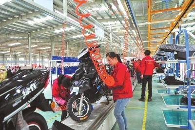 汝南 主導產(chǎn)業(yè)引發(fā)“雁陣效應” 電動自行車制造技術(shù)開發(fā)
